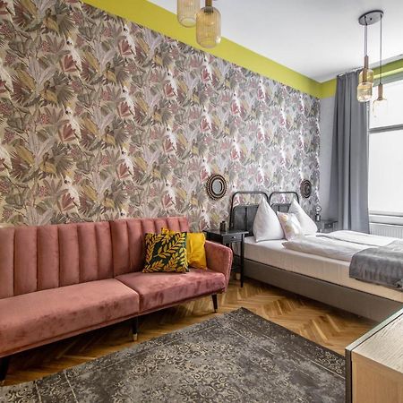Apartament 3Bdr Oasis In The Heart Of Praga Zewnętrze zdjęcie
