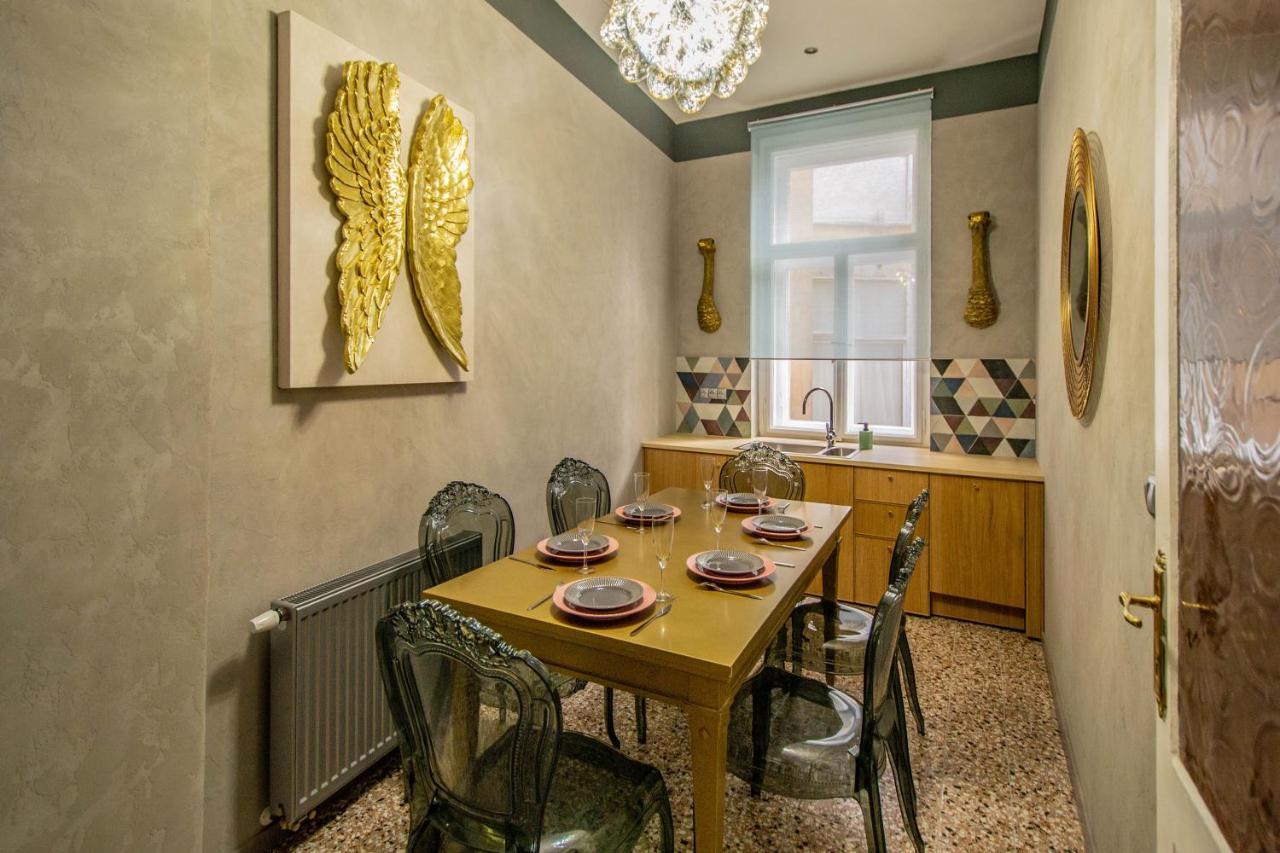 Apartament 3Bdr Oasis In The Heart Of Praga Zewnętrze zdjęcie
