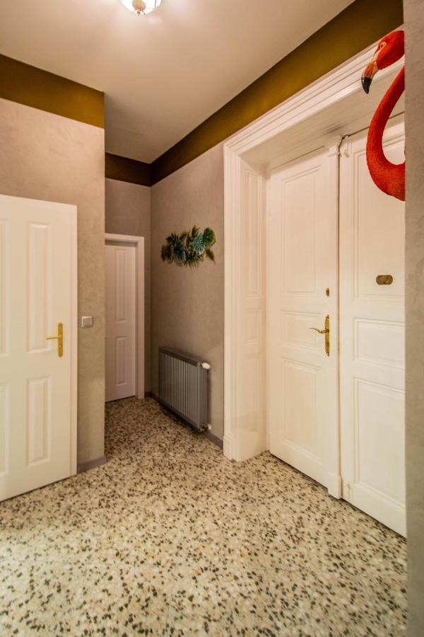 Apartament 3Bdr Oasis In The Heart Of Praga Zewnętrze zdjęcie