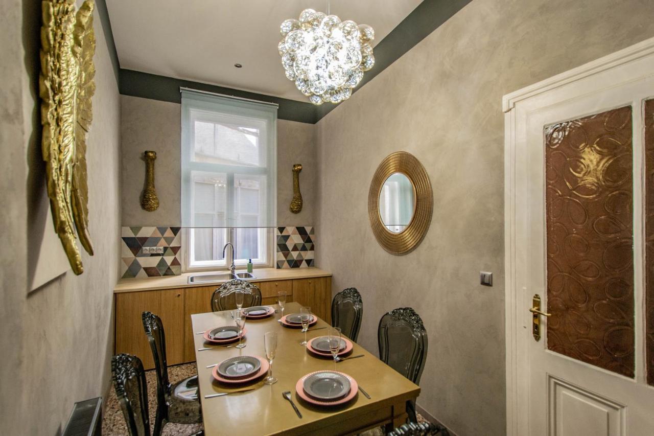 Apartament 3Bdr Oasis In The Heart Of Praga Zewnętrze zdjęcie